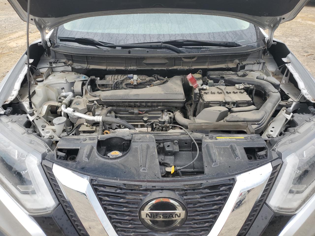 2020 Nissan Rogue S VIN: JN8AT2MTXLW015610 Lot: 69429054