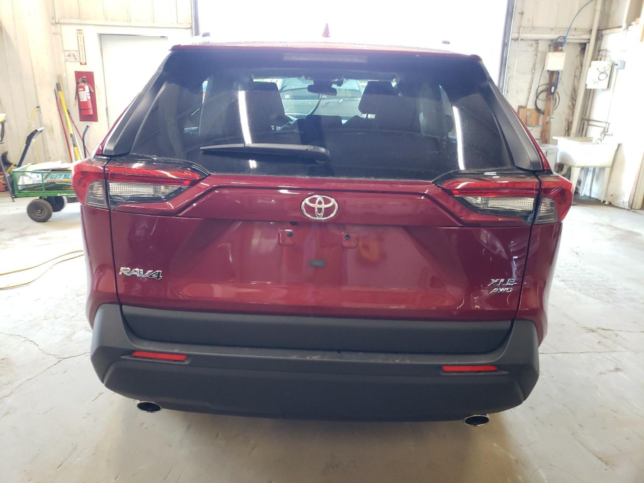 2022 Toyota Rav4 Xle VIN: JTMP1RFVXND086601 Lot: 70309794