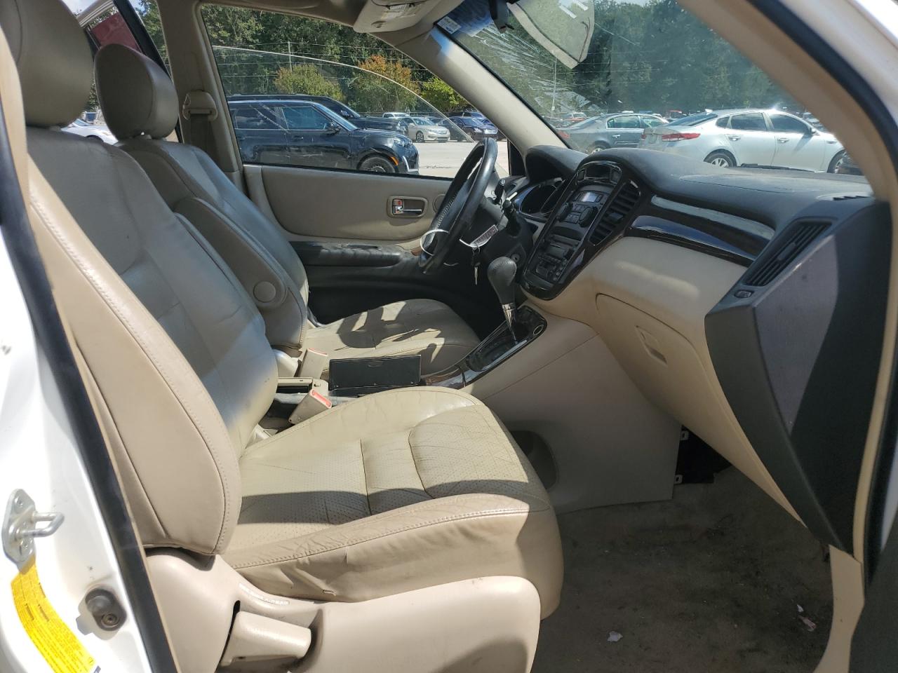 JTEHF21A130157525 2003 Toyota Highlander Limited