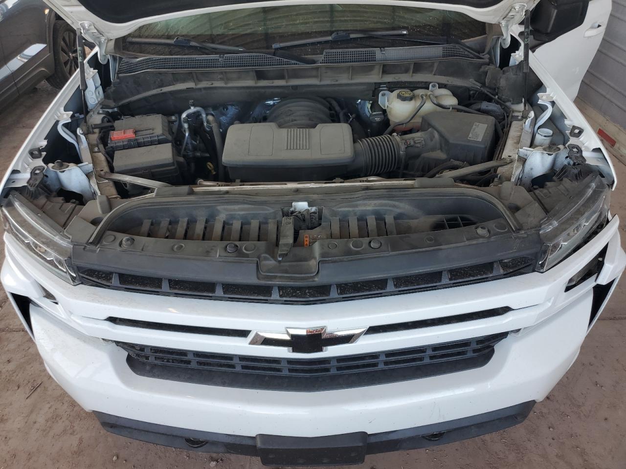 3GCUYEEDXKG209697 2019 Chevrolet Silverado K1500 Rst