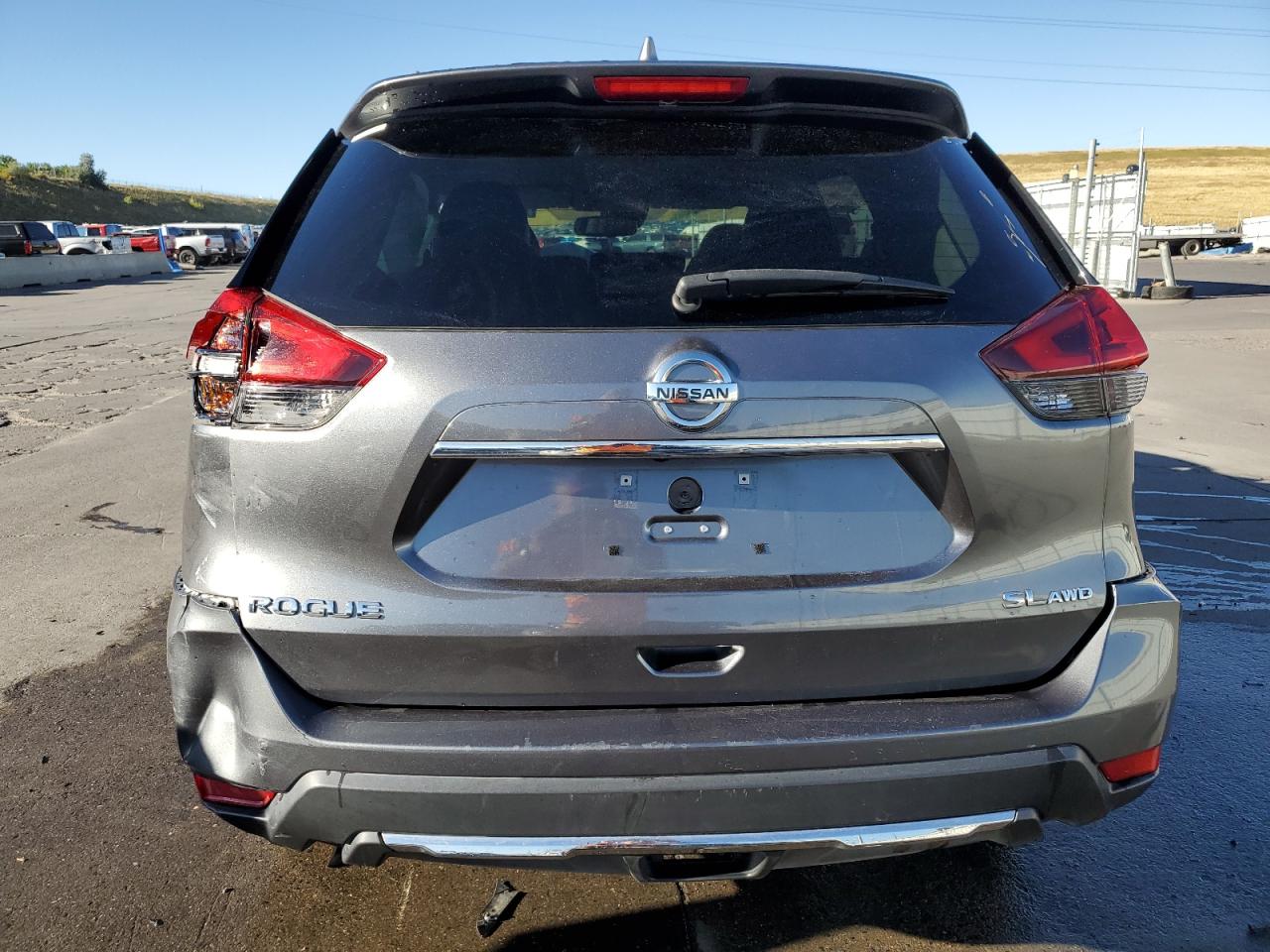 2018 Nissan Rogue S VIN: 5N1AT2MV5JC796902 Lot: 72162474