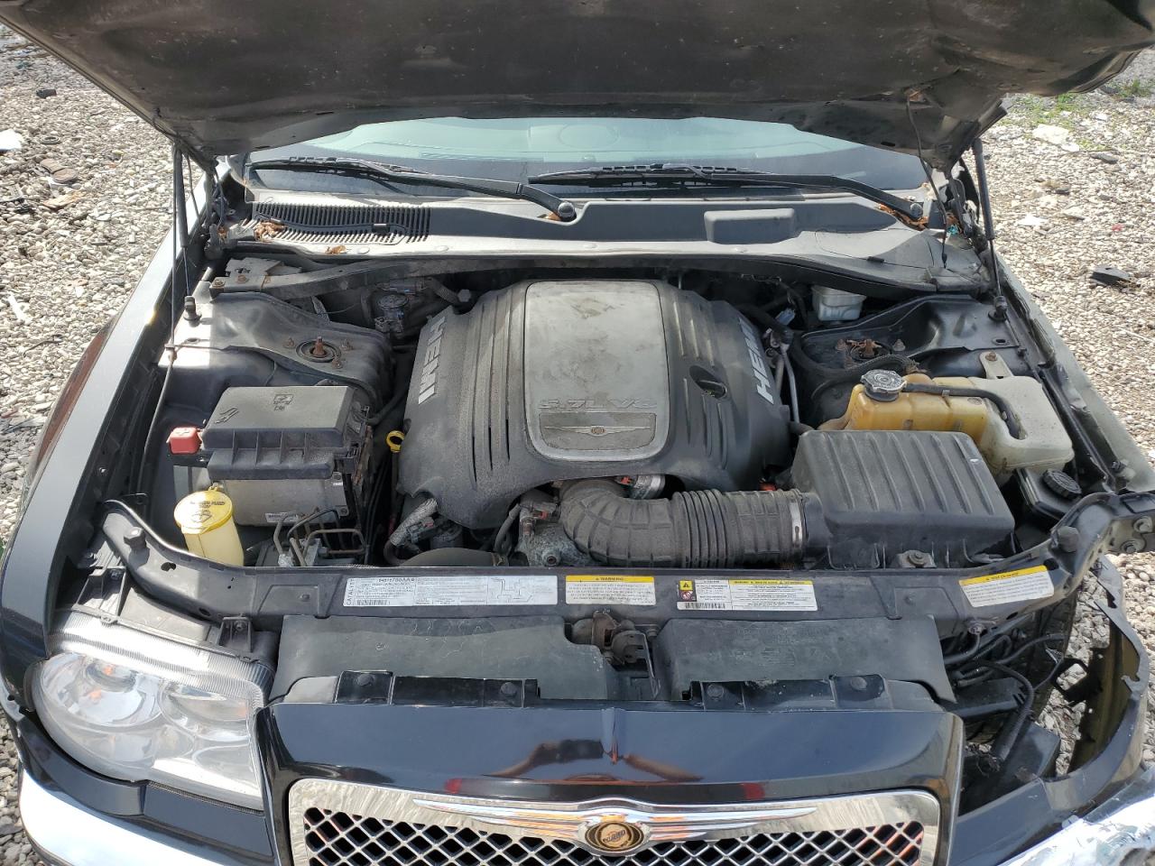 2007 Chrysler 300 - Image 11