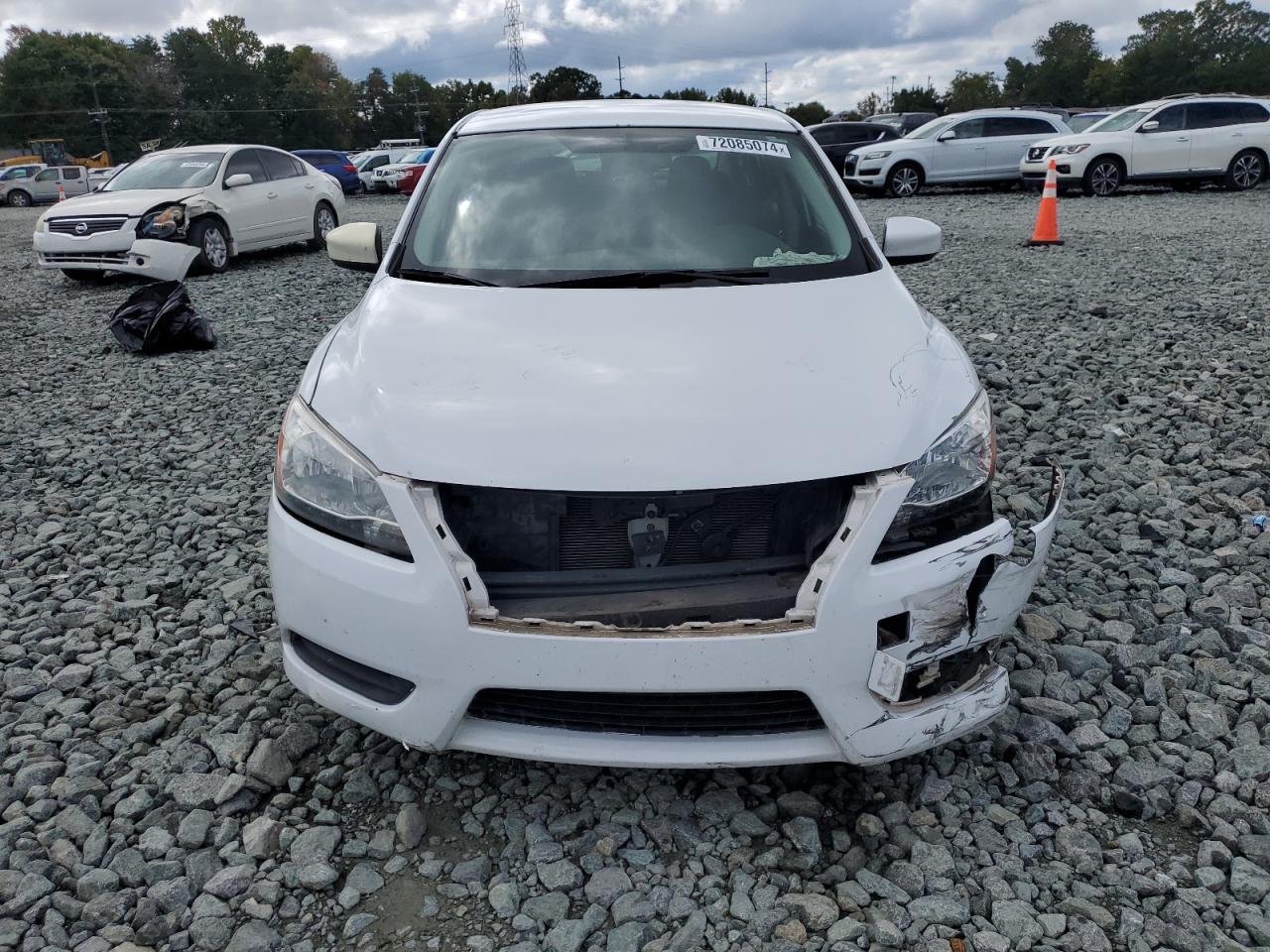 2015 Nissan Sentra - Image 5