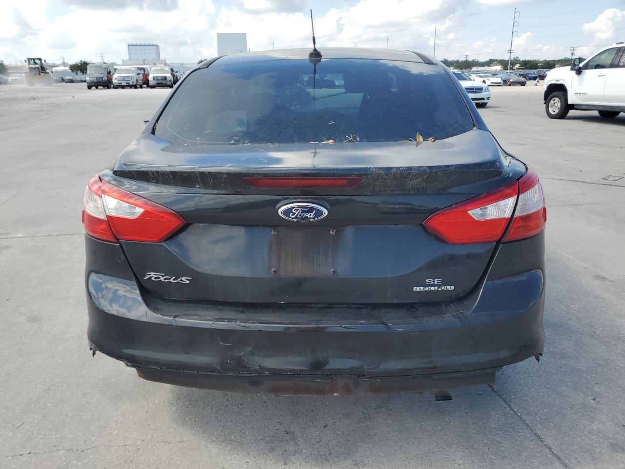 2014 Ford Focus Se VIN: 1FADP3F23EL257818 Lot: 72510494