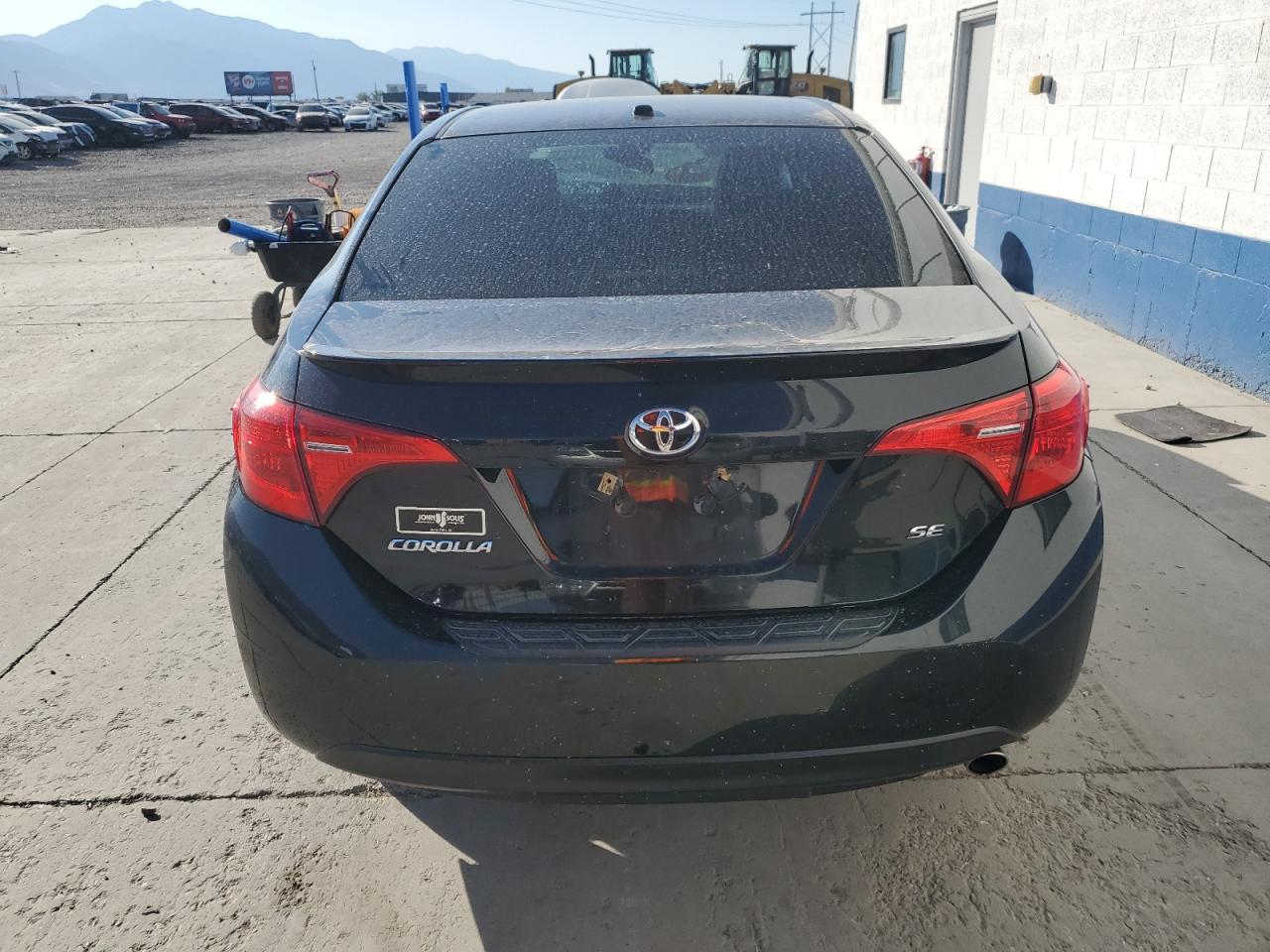 2017 Toyota Corolla L VIN: 2T1BURHE6HC784736 Lot: 71270294