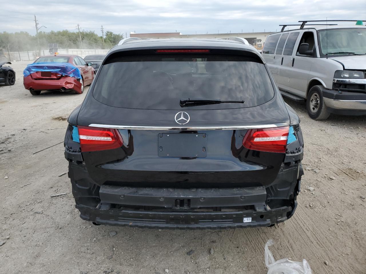 2018 Mercedes-Benz Glc 300 4Matic VIN: WDC0G4KB0JV025545 Lot: 70021304