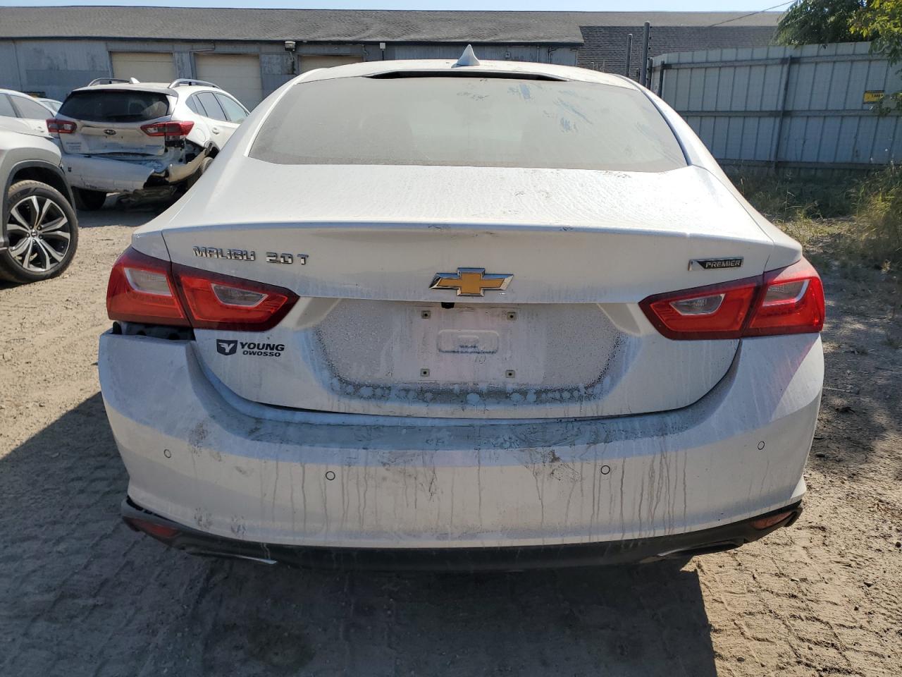 2016 Chevrolet Malibu - Image 6