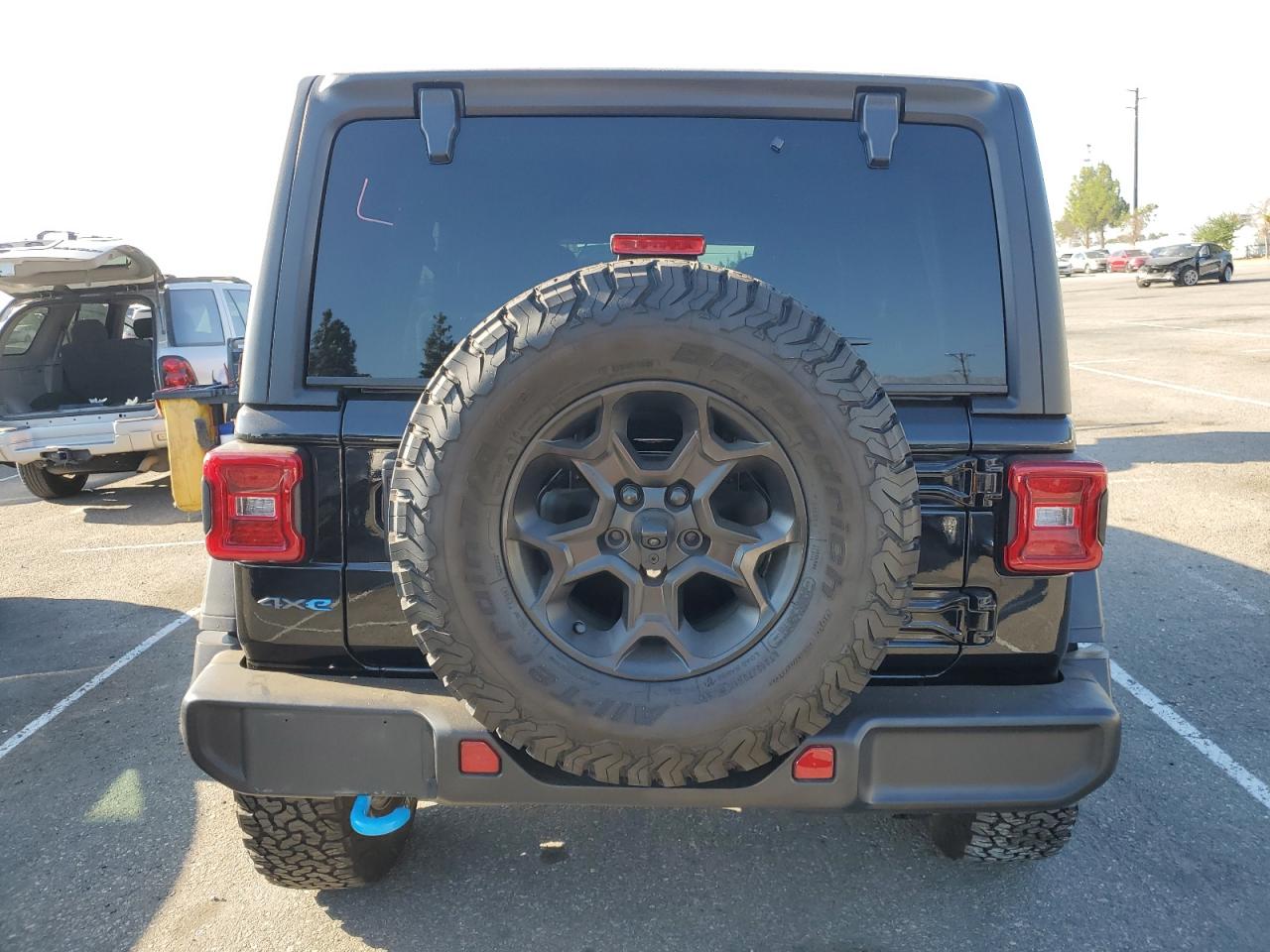 1C4JJXR68NW114513 2022 Jeep Wrangler Unlimited Rubicon 4Xe