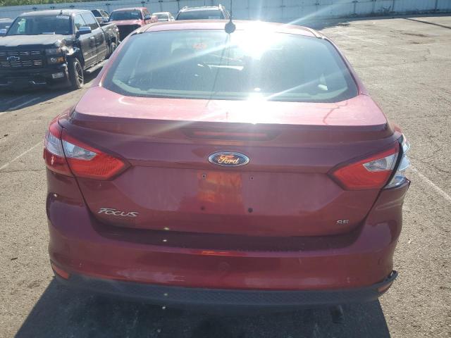  FORD FOCUS 2014 Красный