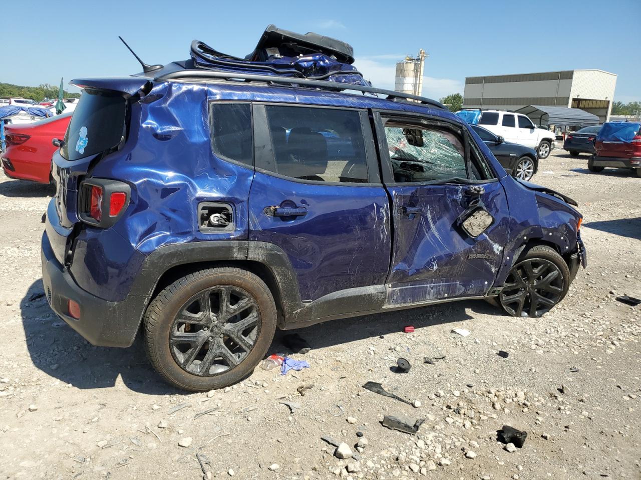 2017 Jeep Renegade - Image 3