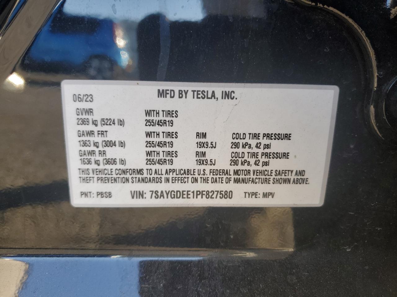 2023 Tesla Model Y VIN: 7SAYGDEE1PF827580 Lot: 73567124