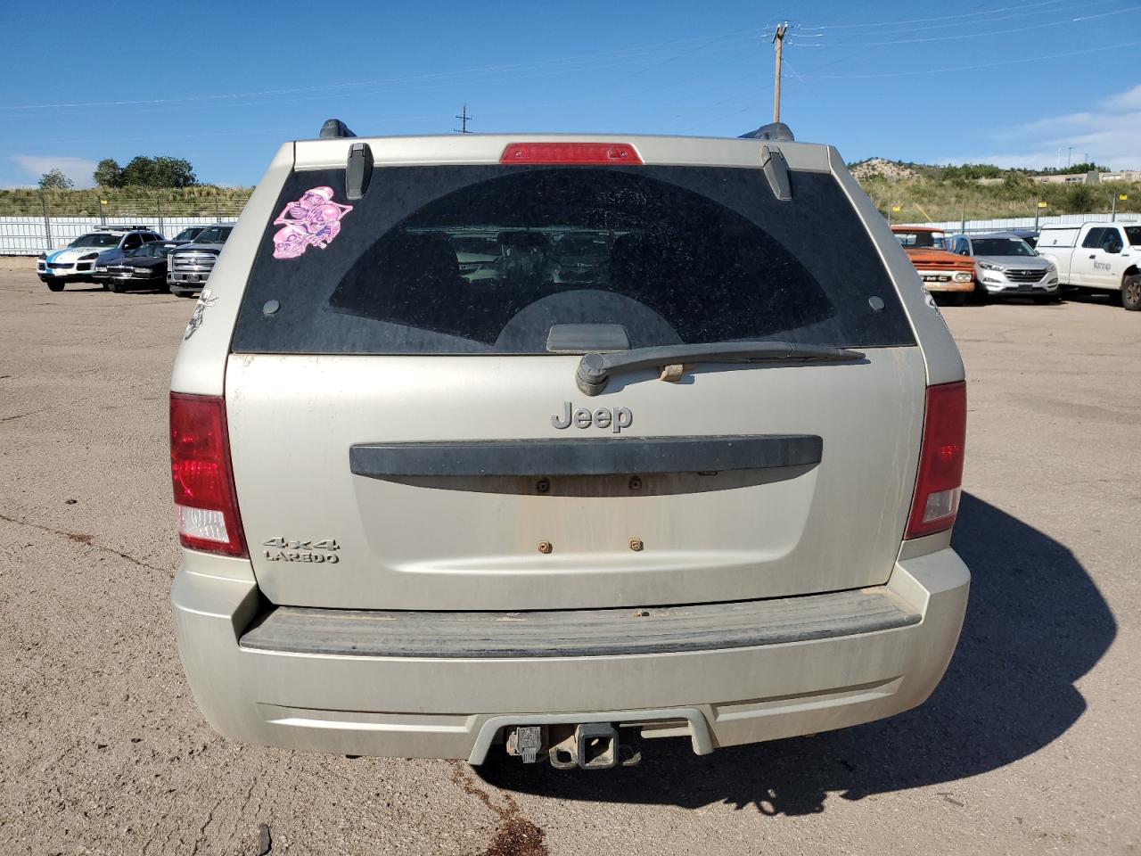 1J8HR48P27C701660 2007 Jeep Grand Cherokee Laredo