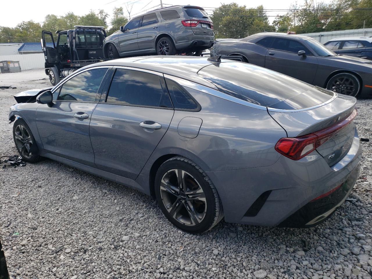 2022 Kia K5 - Image 2
