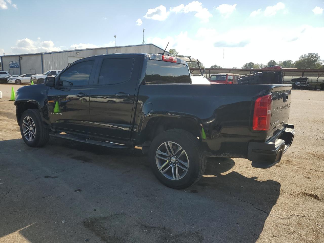 VIN 1GCGSBEA8M1289036 2021 CHEVROLET COLORADO no.2