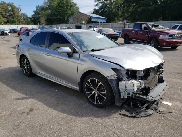  TOYOTA CAMRY 2019 Сріблястий