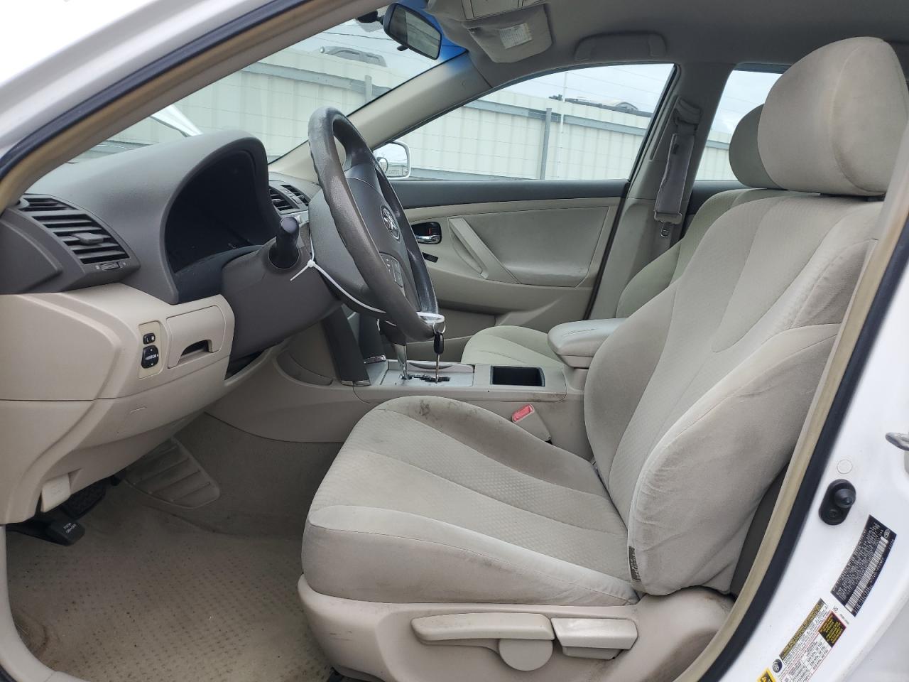 2009 Toyota Camry - Image 7