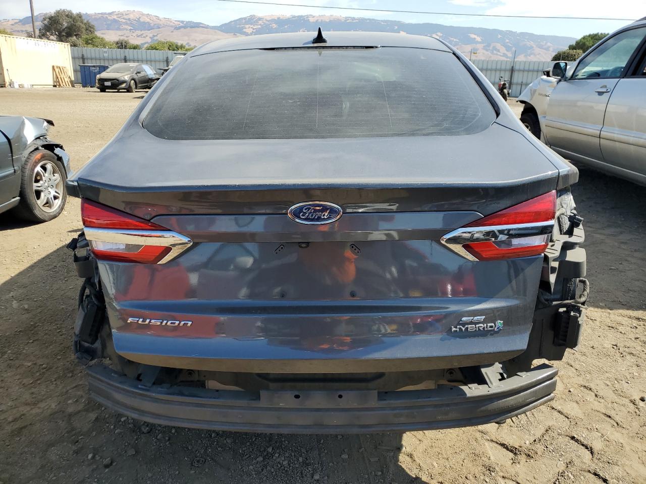 3FA6P0LU8KR202825 2019 Ford Fusion Se