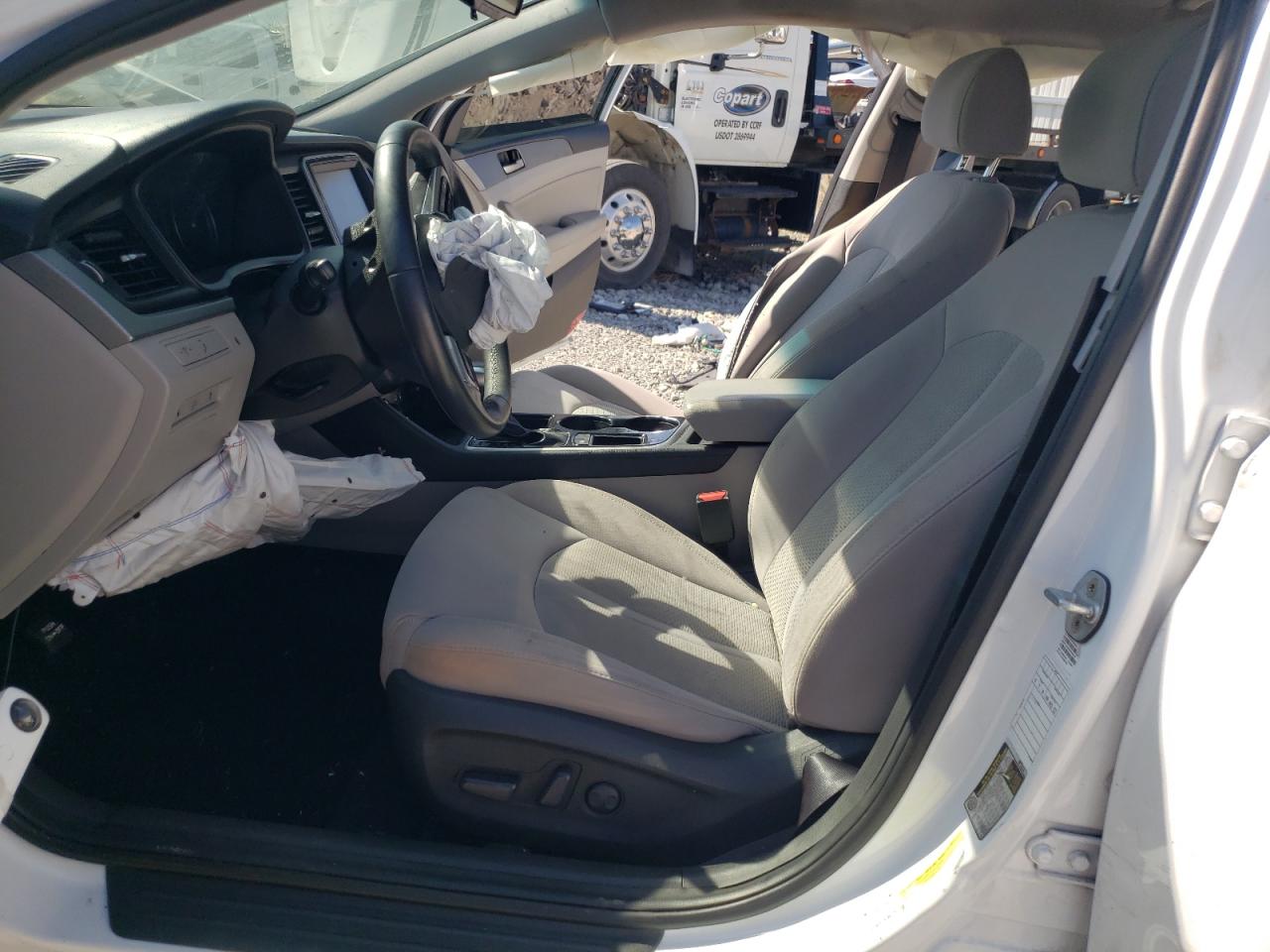 2018 Hyundai Sonata Sport VIN: 5NPE34AF4JH648114 Lot: 71842454