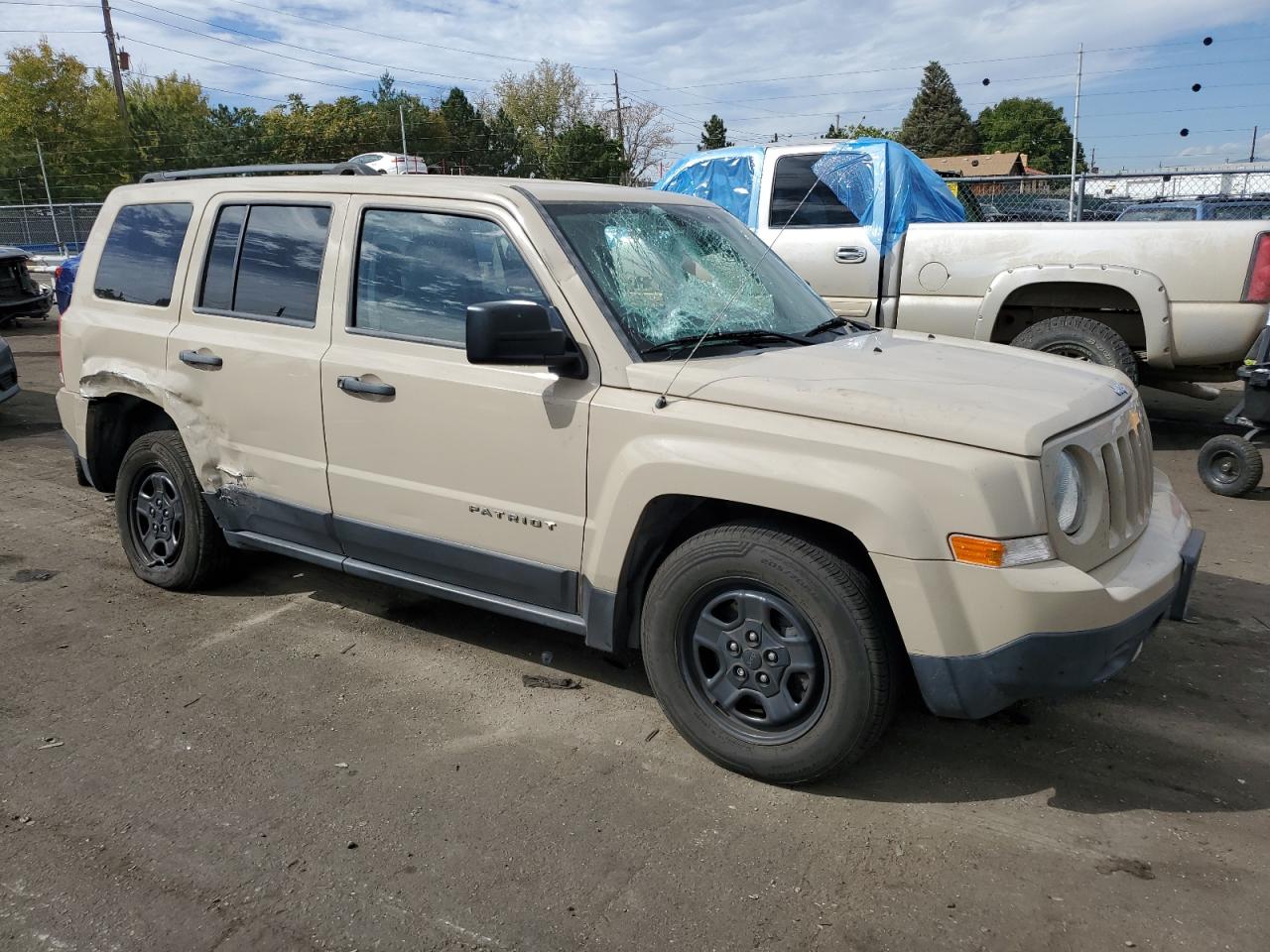 2016 Jeep Liberty (Patriot) - Image 4