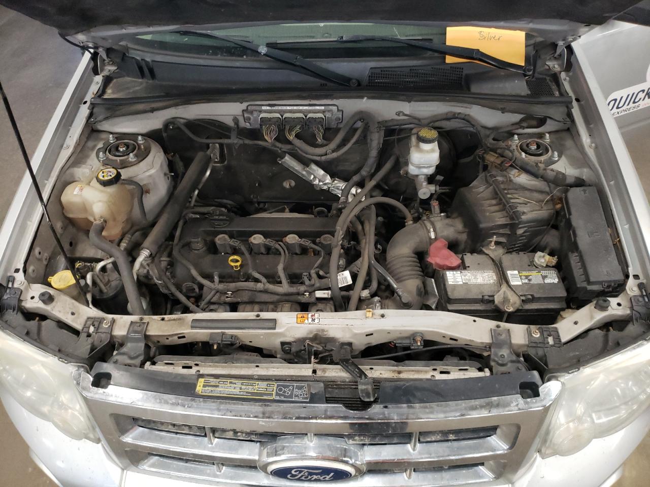 2010 Ford Escape - Image 12