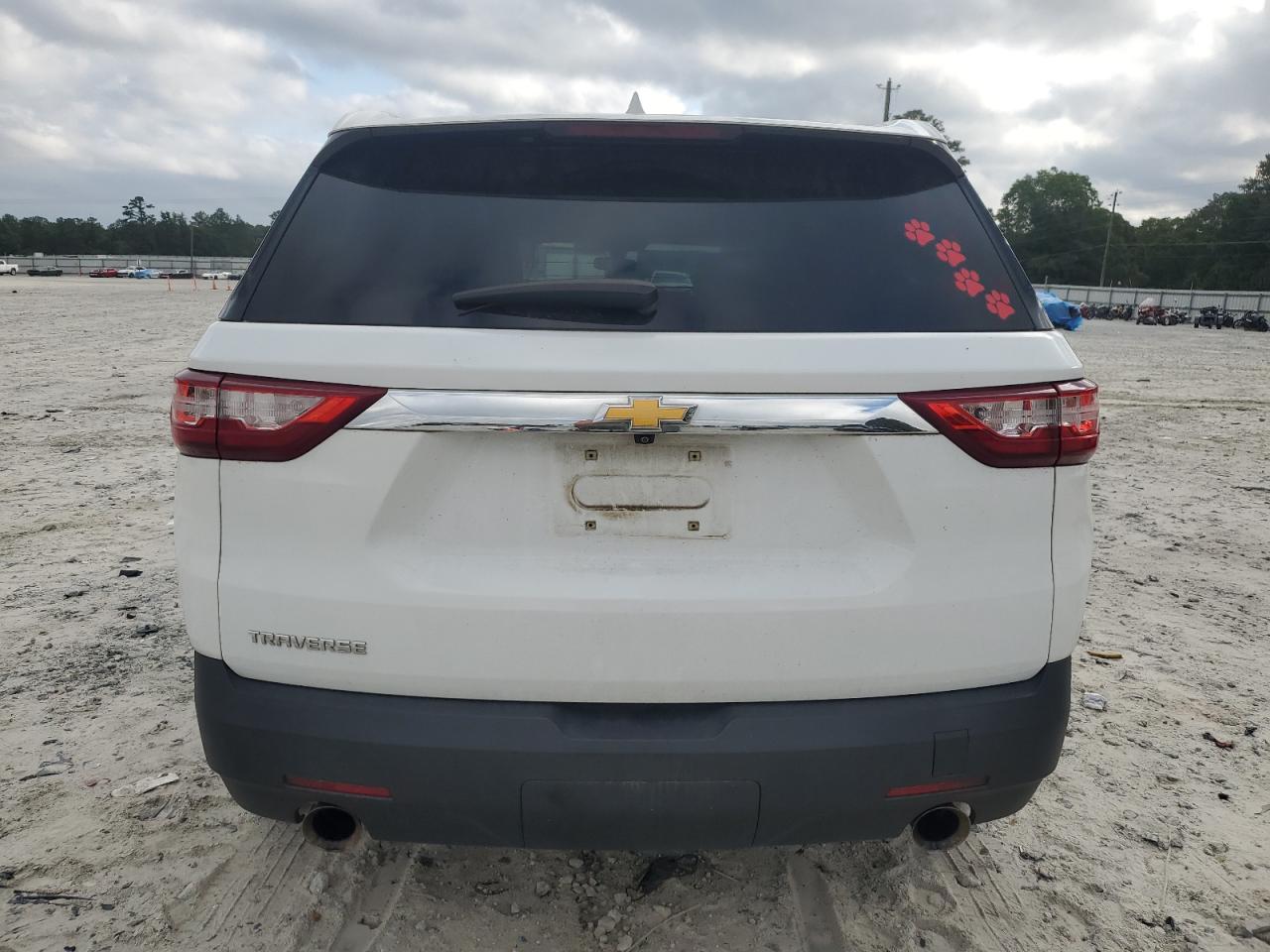 2020 Chevrolet Traverse Ls VIN: 1GNERFKW1LJ127412 Lot: 71746024