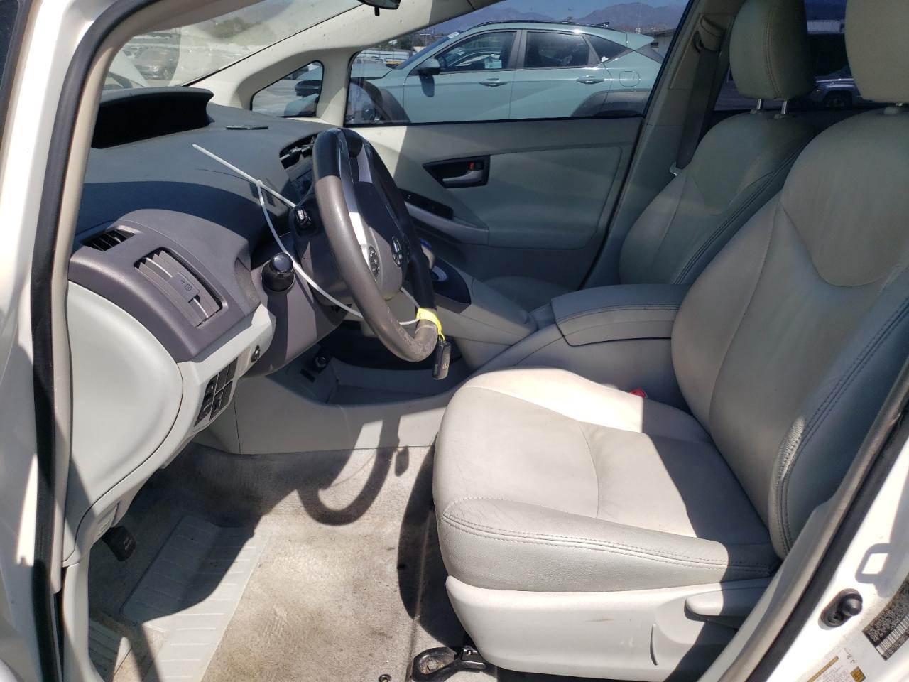 2010 Toyota Prius - Image 7