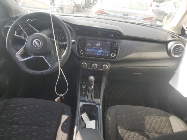  NISSAN KICKS 2024 Szary