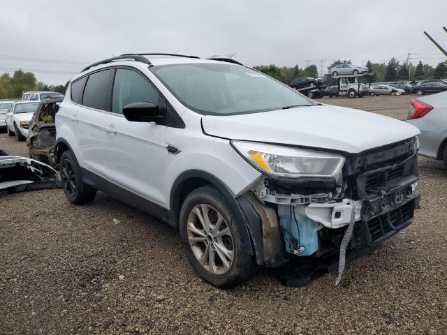  FORD ESCAPE 2017 Білий