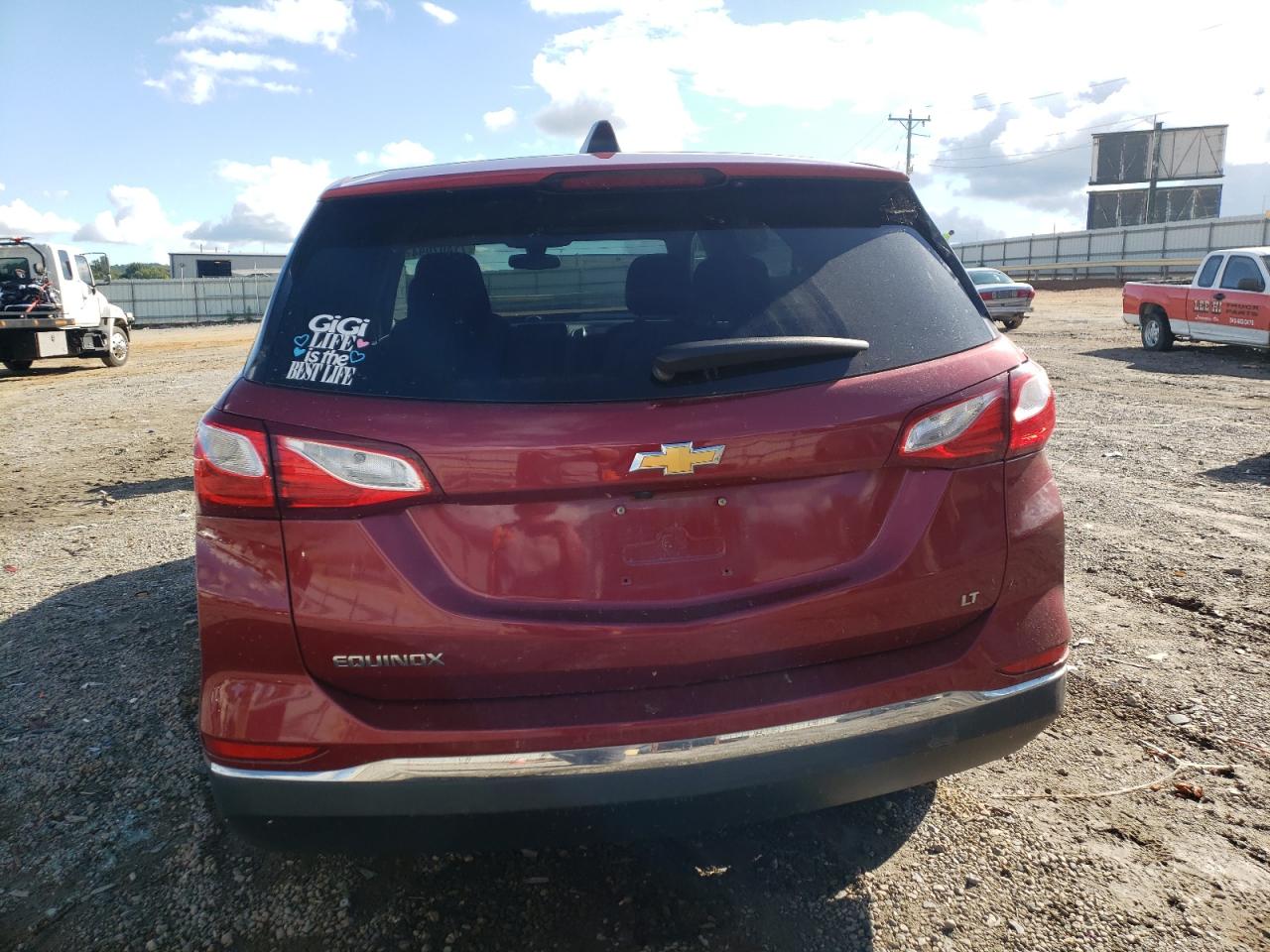 3GNAXJEV4JL103301 2018 Chevrolet Equinox Lt