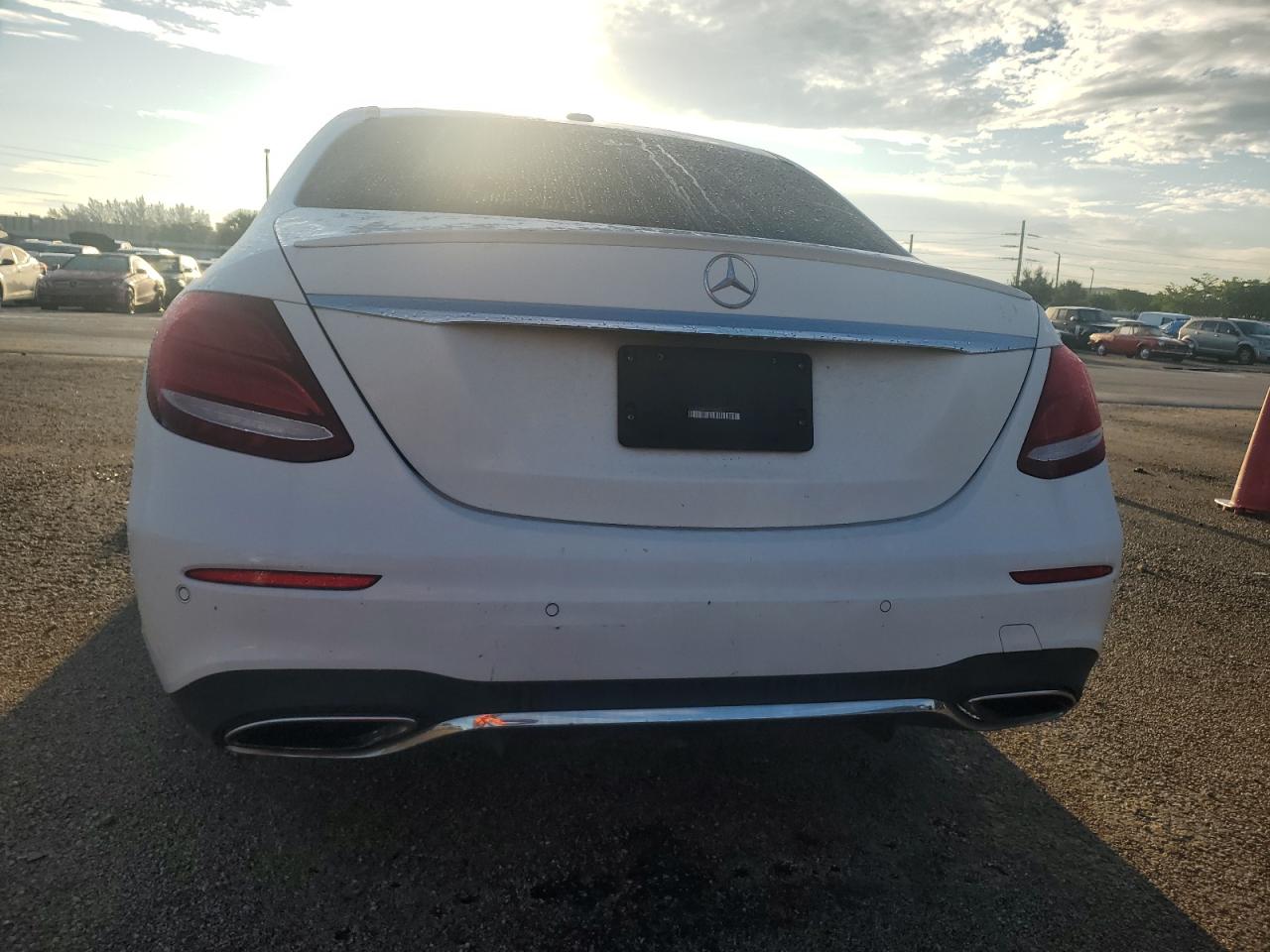 2017 Mercedes-Benz E 300 VIN: WDDZF4JBXHA165336 Lot: 71883154