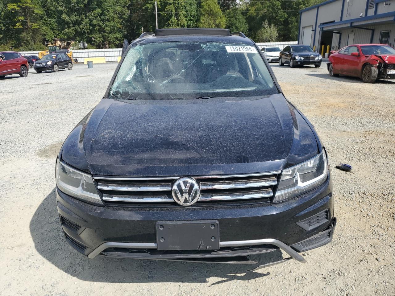 3VV2B7AX1JM204314 2018 Volkswagen Tiguan Se