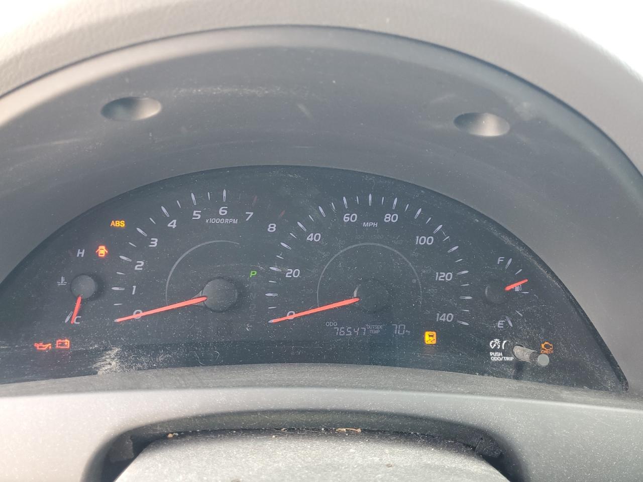 2011 Toyota Camry - Image 9