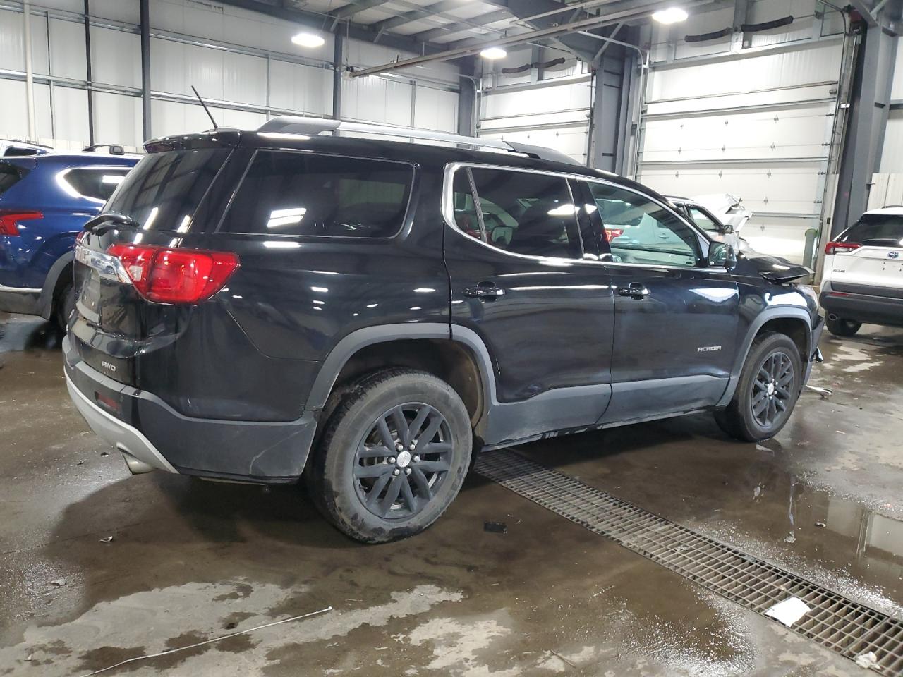 2019 GMC Acadia - Image 3