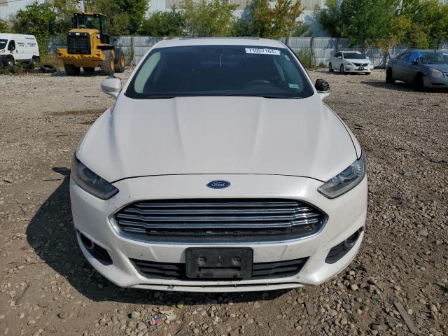 Седаны FORD FUSION 2015 Белы