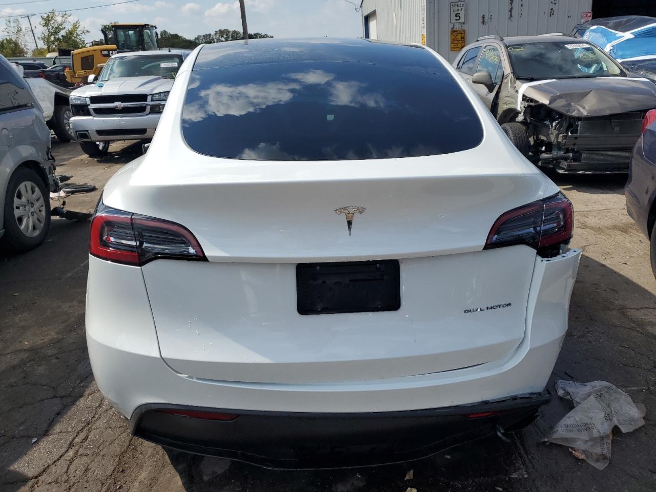 7SAYGDEEXPF749638 2023 Tesla Model Y