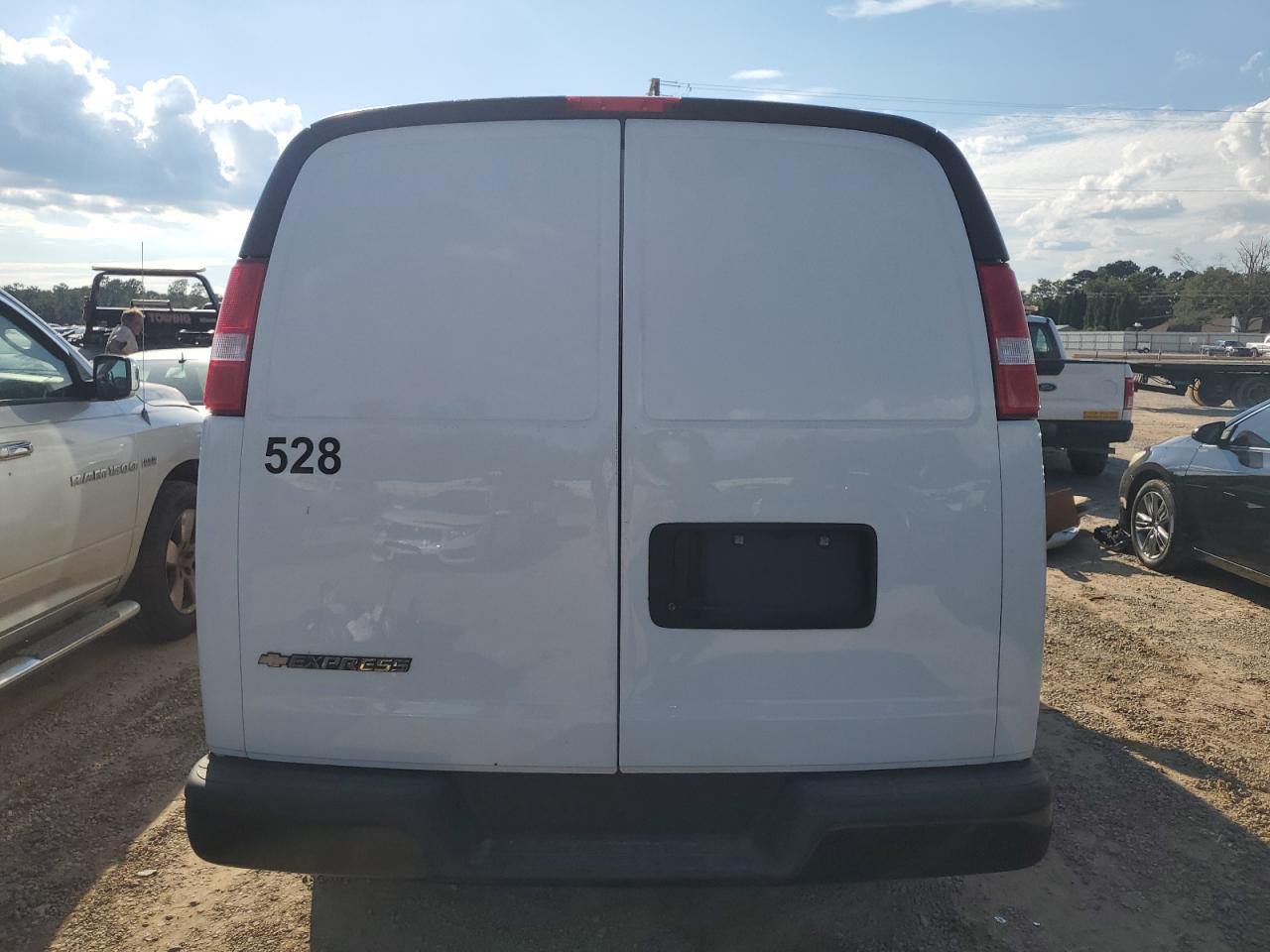 2023 Chevrolet Express G2500 VIN: 1GCWGAFP5P1211425 Lot: 72121744