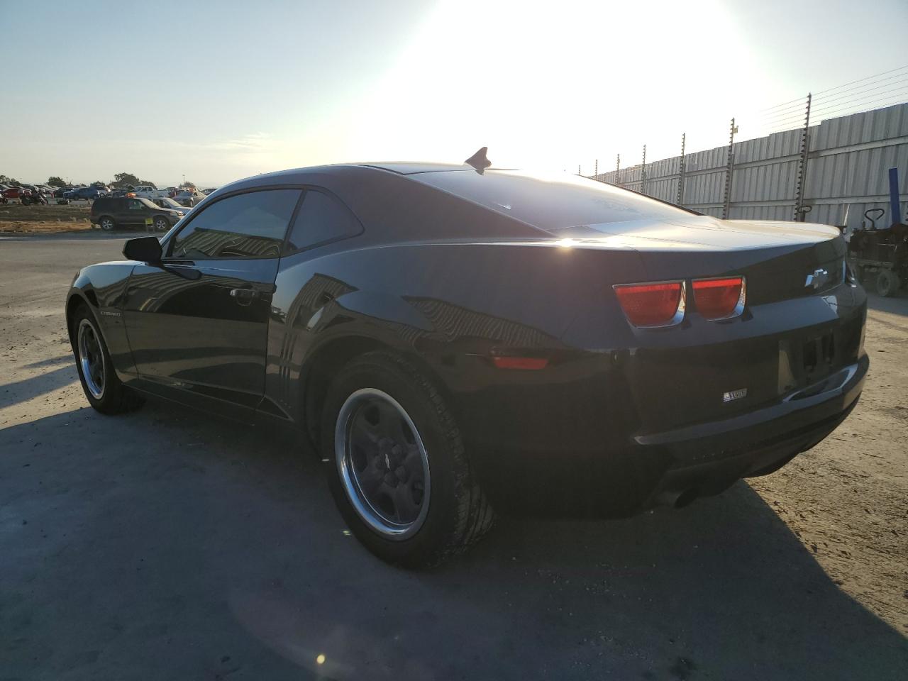 2011 Chevrolet Camaro - Image 2