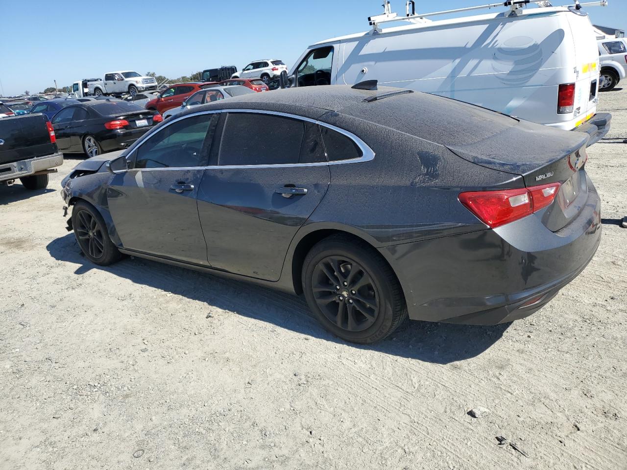 1G1ZD5ST7JF193870 2018 CHEVROLET MALIBU - Image 2