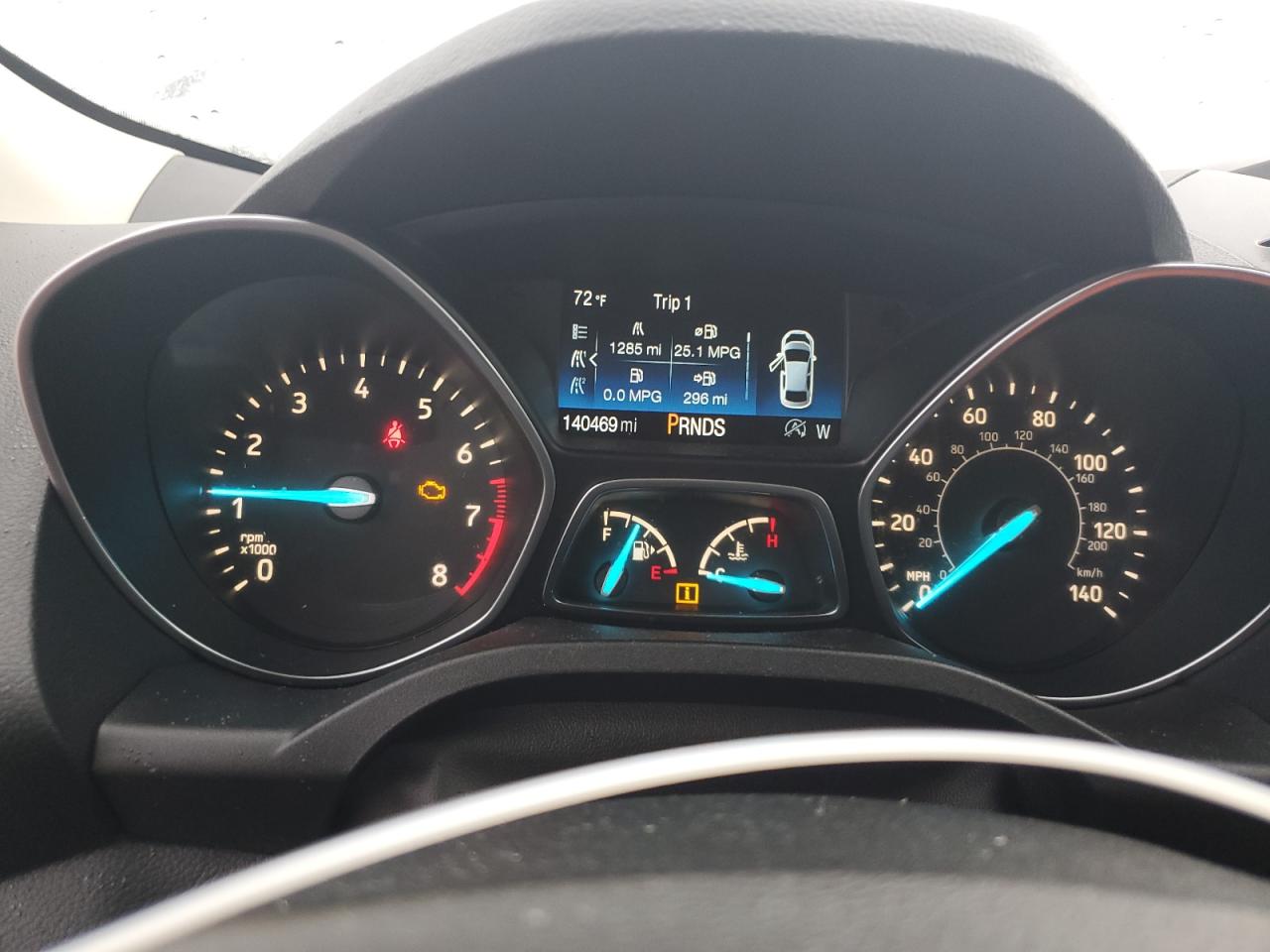 1FMCU9GD7JUC87082 2018 Ford Escape Se