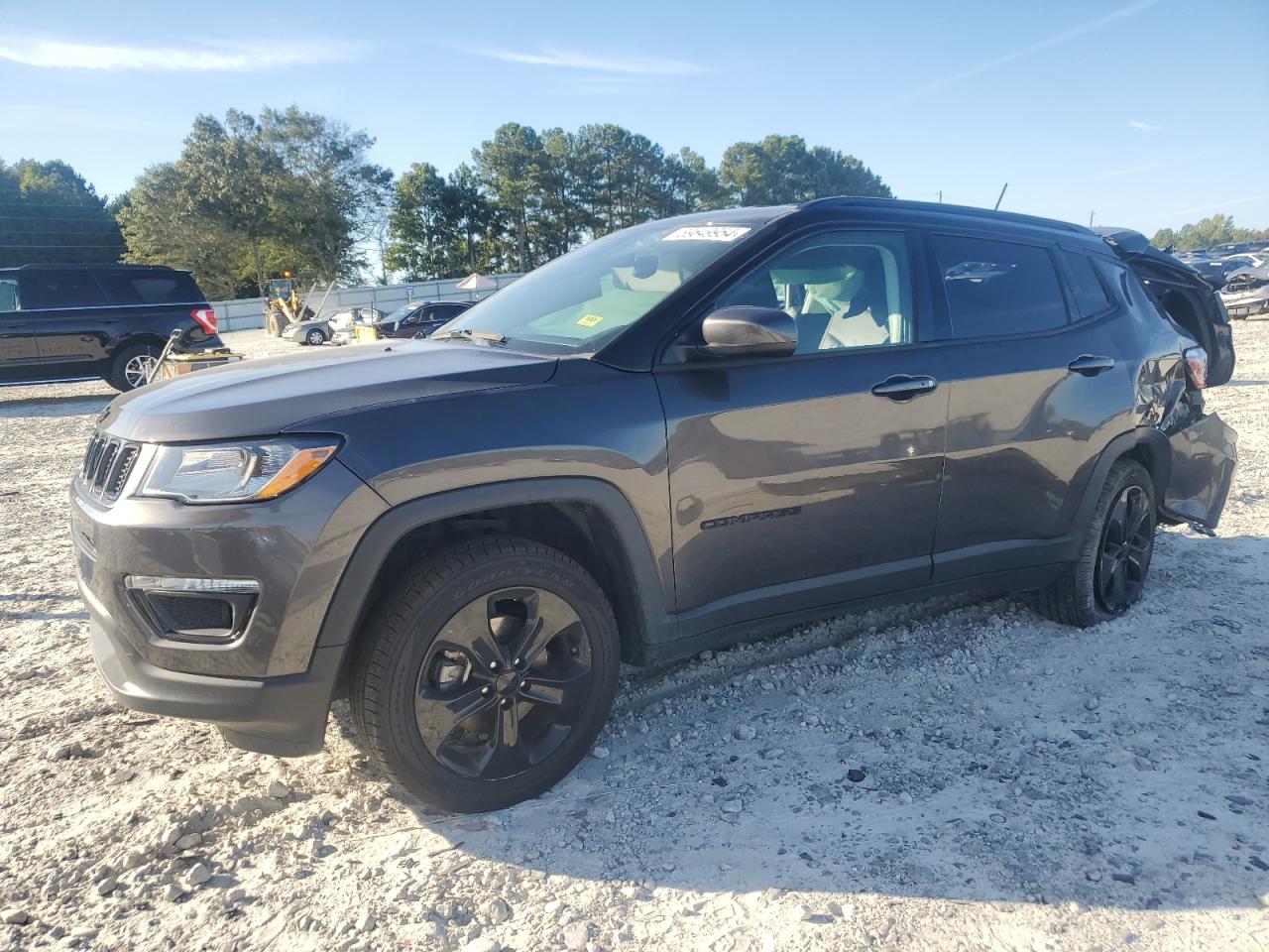 3C4NJDBB8KT709841 2019 JEEP COMPASS - Image 1