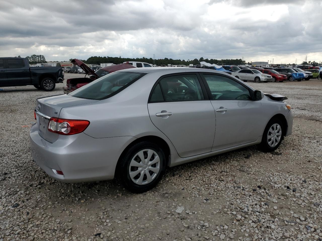 2011 Toyota Corolla - Image 3