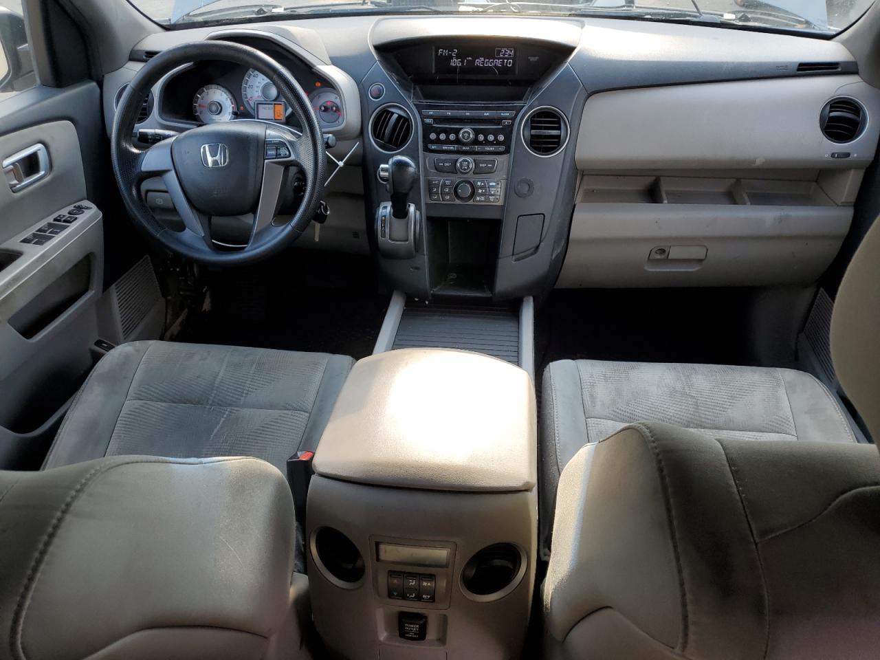 2012 Honda Pilot Lx VIN: 5FNYF4H24CB027108 Lot: 71768484