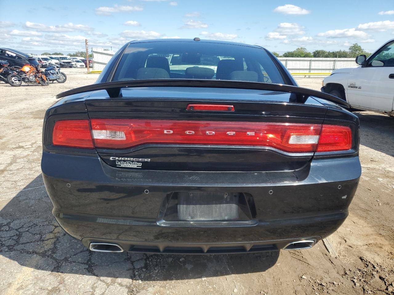 2C3CDXHGXCH303075 2012 Dodge Charger Sxt