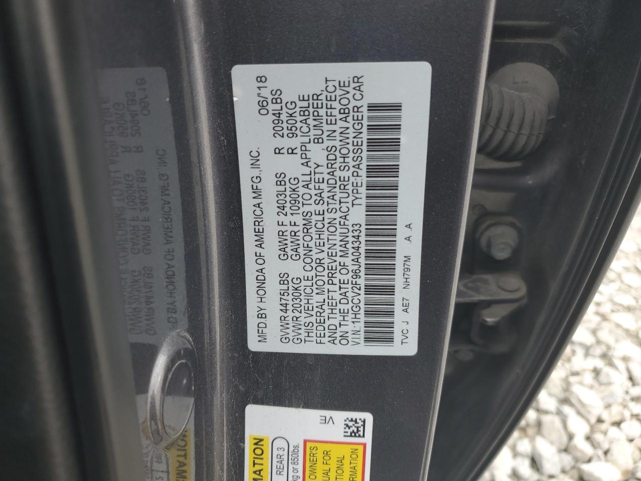 1HGCV2F96JA043433 2018 Honda Accord Touring