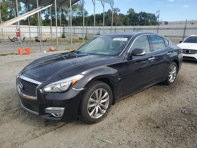 2015 Infiniti Q70 3.7