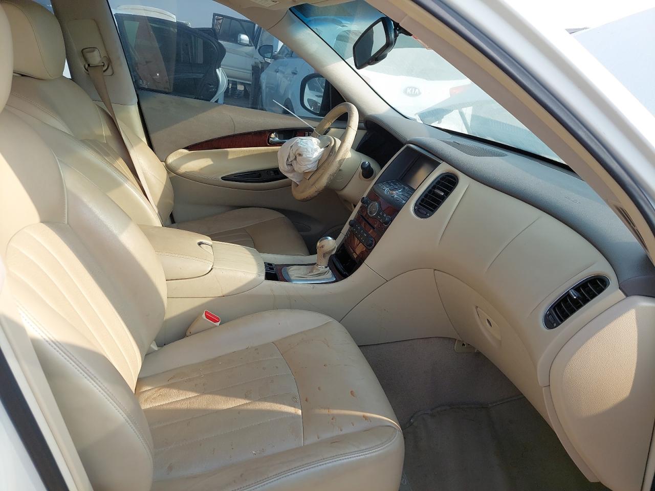 JNRBJ0HR5FM261506 - 2015 INFINITI QX50 - #70120874