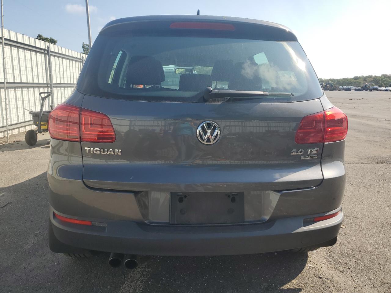 2015 Volkswagen Tiguan S VIN: WVGBV7AX3FW580831 Lot: 71194784