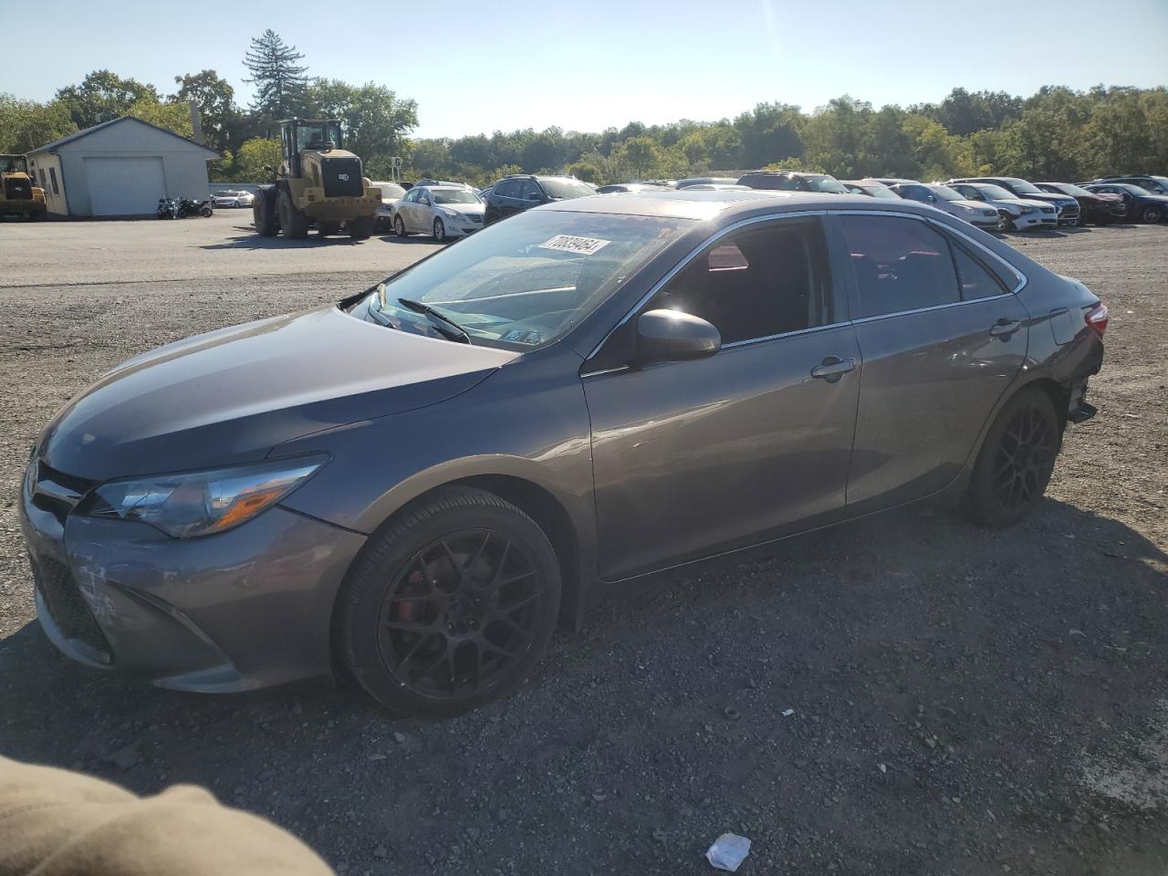 4T1BF1FK1GU246897 2016 TOYOTA CAMRY - Image 1