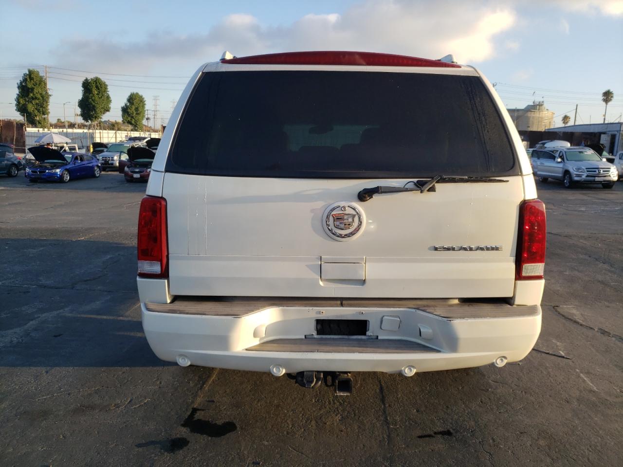 1GYEK63N63R170738 2003 Cadillac Escalade Luxury