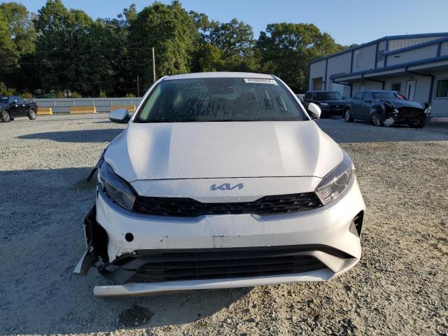 3KPF24AD6PE619443 Kia Forte LX 5